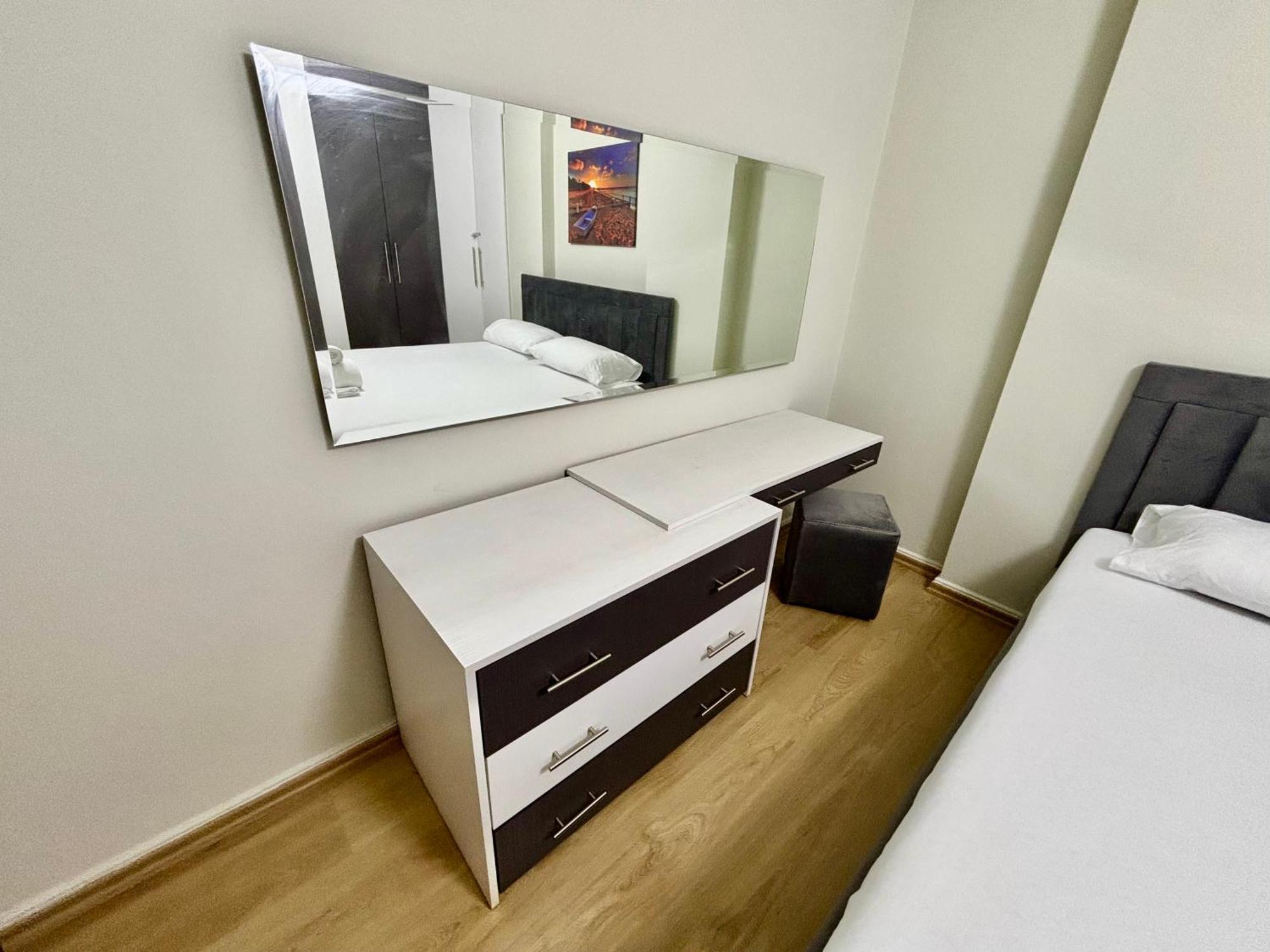Edi'S Apartament Tirana Exteriér fotografie