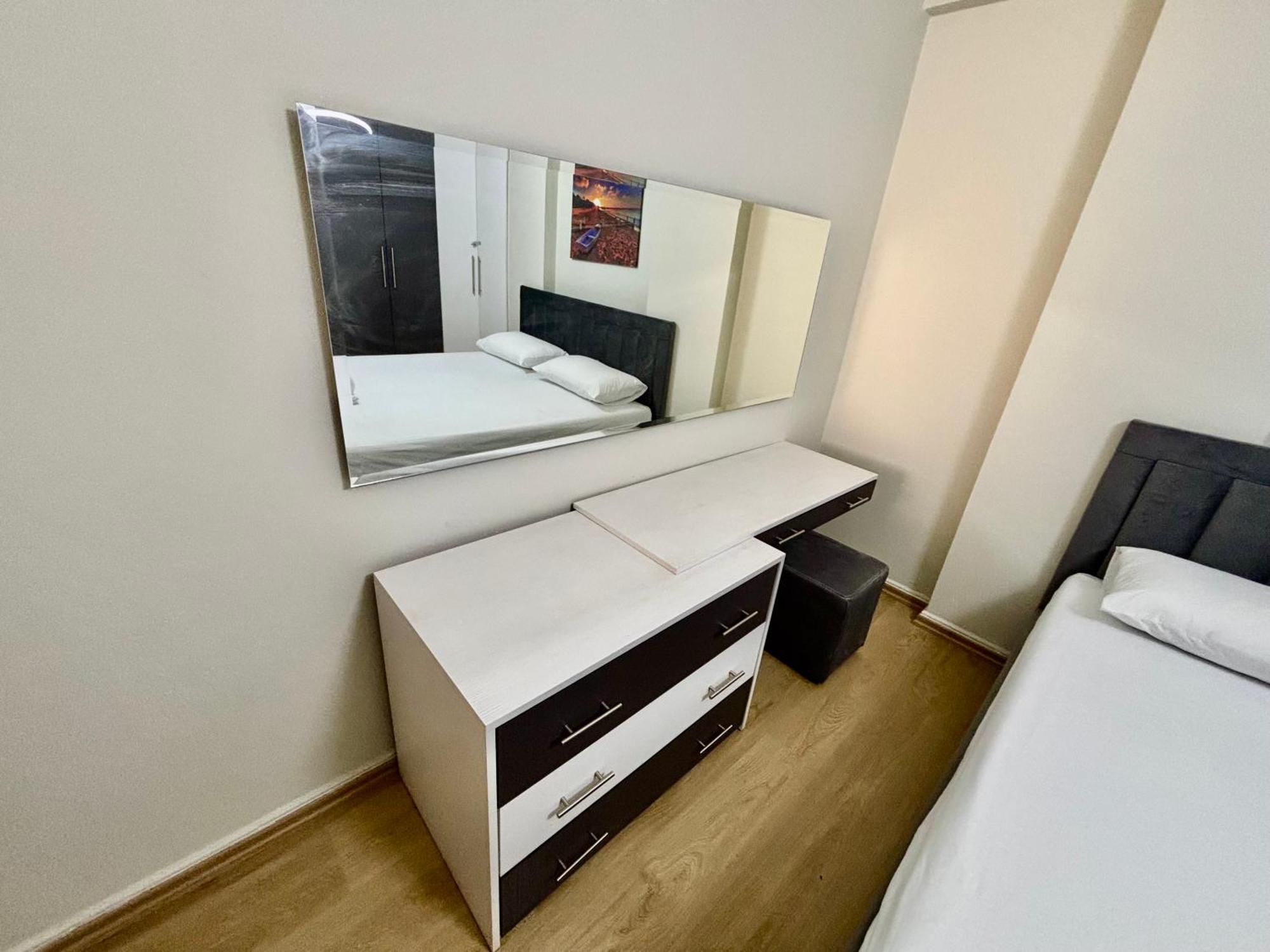 Edi'S Apartament Tirana Exteriér fotografie